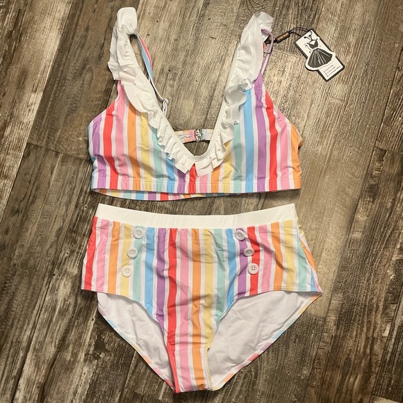 Colorful Striped Bikini Set Size XXL - Picture 1 of 11